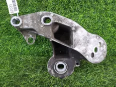 Кронштейн двигателя Audi A6