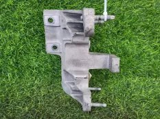 Подушка ДВС Ford Explorer