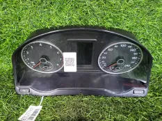 Панель приборов Volkswagen Tiguan