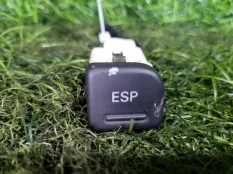 Кнопка курсовой устойчивости Audi A4