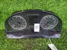 Панель приборов Volkswagen Tiguan