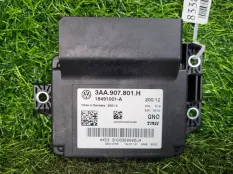 Блок управления стояночным тормозом Volkswagen Tiguan