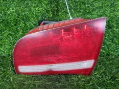 Фонарь крышки багажника Audi A6