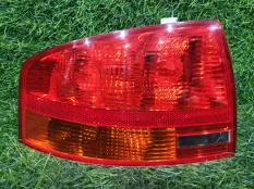 Фонарь задний Audi A4
