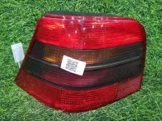 Фонарь задний Volkswagen Golf