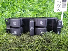 Блок стеклоподъемников Volkswagen Golf