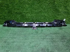 Кронштейн крепления бампера BMW 1-Series