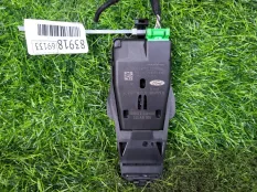 Блок управления движением по полосам Ford Focus 3