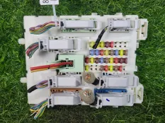 Блок предохранителей Ford Focus 3