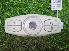 Плафон подсветки салона Ford Focus 3