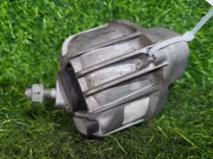 Подушка ДВС BMW 1-Series