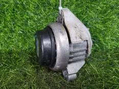 Подушка ДВС BMW 1-Series