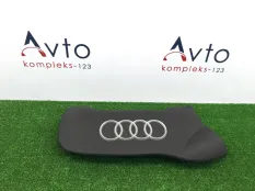 Декоративная накладка Audi A4