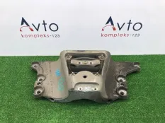 Кронштейн акпп Audi A6