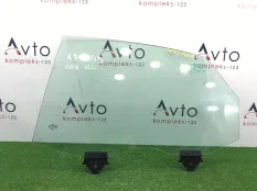 Стекло двери Audi A8