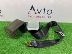 Ремень безопасности Audi A4