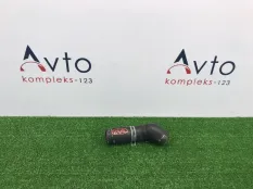 Патрубок системы охлаждения Audi A4