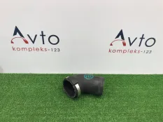 Патрубок интеркулера Audi A3