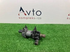 Насос водяной (помпа) Volkswagen Touareg