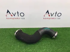 Патрубок интеркулера Audi A4