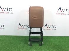 Подлокотник Audi A5
