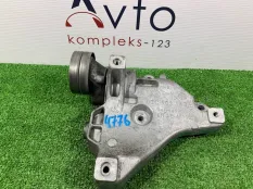 Кронштейн компрессора Volkswagen Touran