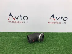 Патрубок интеркулера Audi A3