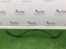 Уплотнитель капота Volkswagen Passat Variant