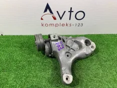 Кронштейн кондиционера Volkswagen Passat Variant