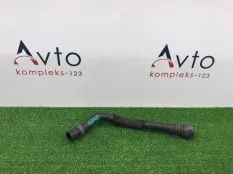 Патрубок радиатора Volkswagen Passat Variant