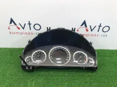 Панель приборов Mercedes-Benz E-Class
