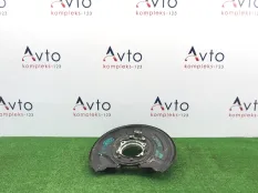 Кулак поворотный Mercedes-Benz C-Class