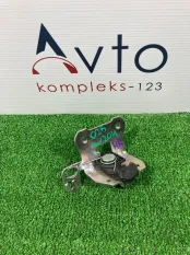 Замок заднего дивана Mercedes-Benz C-Class