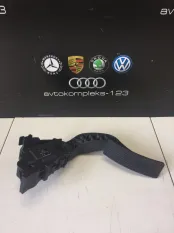 Педаль газа Mercedes-Benz B-Class