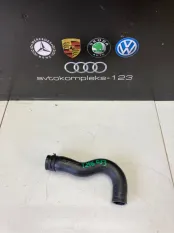 Патрубок системы охлаждения Mercedes-Benz B-Class