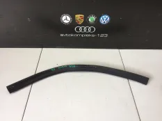 Уплотнитель капота Mercedes-Benz C-Class