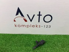 Датчик ABS Audi Q3