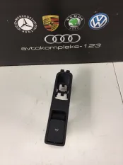 Гнездо выключателя Audi Q3