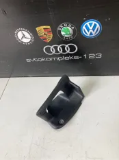 Накладка петли багажника Audi A5