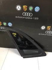 Стекло глухое Audi Q3