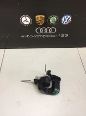 Активатор лючка бензобака Mercedes-Benz A-Class