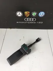 Ограничитель двери Audi Q3