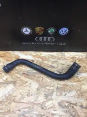 Патрубок системы охлаждения Mercedes-Benz Viano