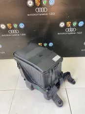 Корпус аккумулятора Audi Q3
