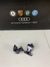 Петля крышки багажника Volkswagen Sharan