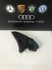 Уплотнитель крыла Audi A5