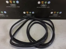 Уплотнение двери Mercedes-Benz E-Class