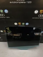 Стекло двери Mercedes-Benz E-Class