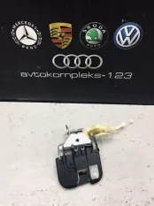 Замок спинки сиденья Mercedes-Benz C-Class
