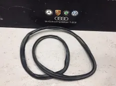 Уплотнение стекла Mercedes-Benz Viano